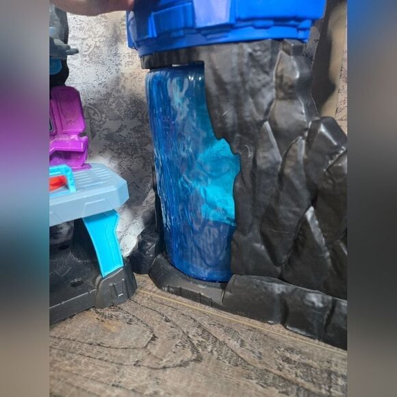 2 Imaginex Batman Playsets Bat Tech Bat Cave and Wayne Manor Bat Cave light up - Picture 4 of 16